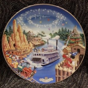 The Bradford Exchange "Frontierland" WDW